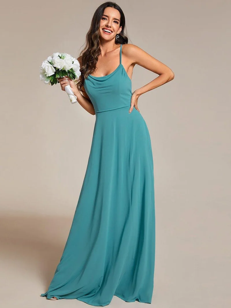 Robes de demoiselle d'honneur trapèze en mousseline de soie à bretelles spaghetti réglables