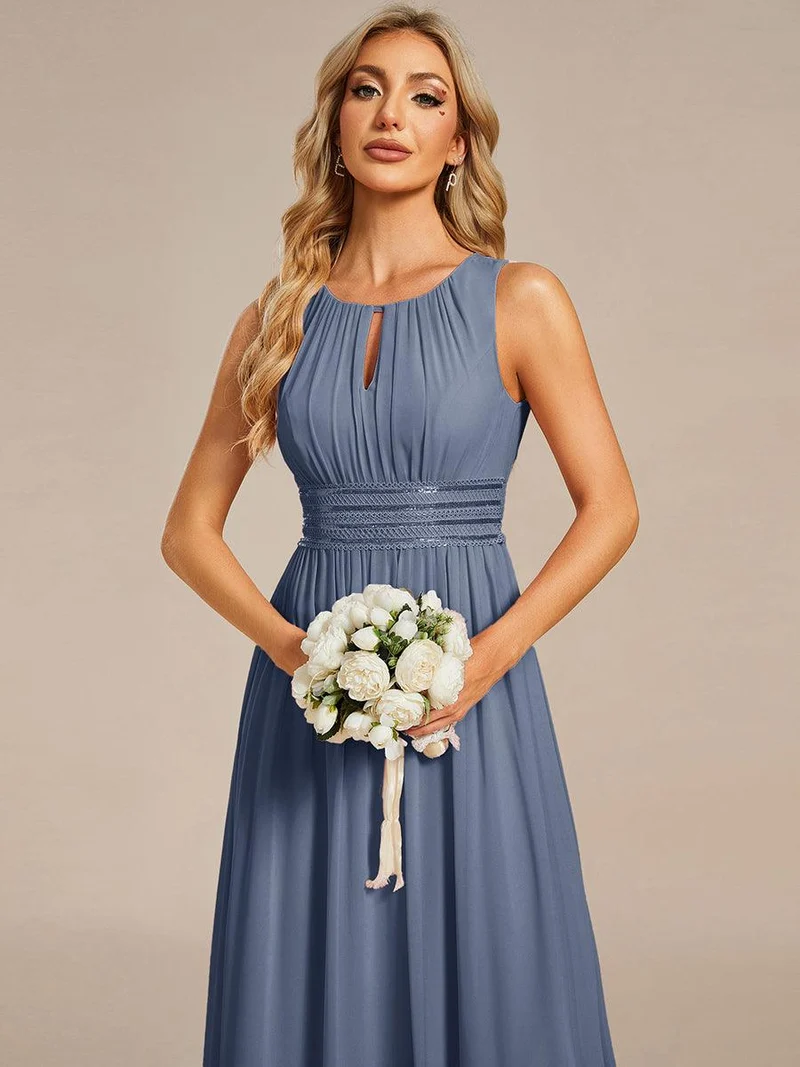 Robe De Demoiselle D'honneur Trapèze Simple Sans Manches En Mousseline Avec Détails Ajourés