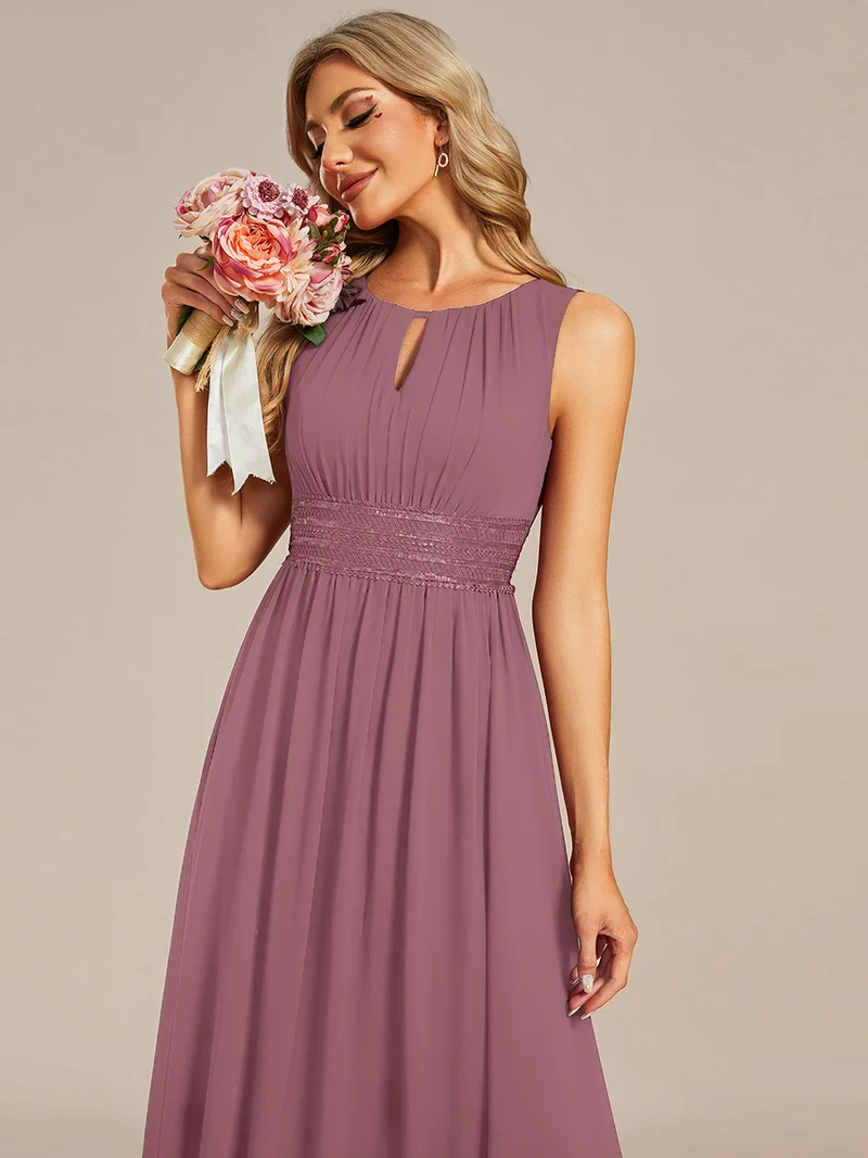 Robe De Demoiselle D'honneur Trapèze Simple Sans Manches En Mousseline Avec Détails Ajourés