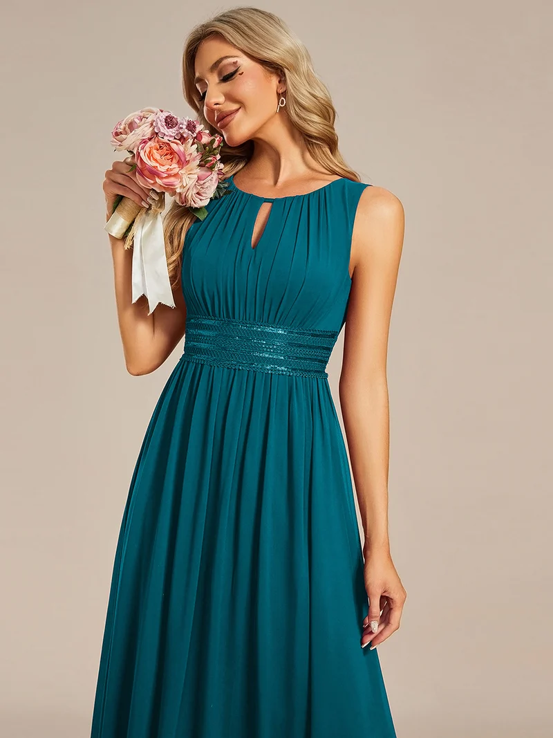 Robe De Demoiselle D'honneur Trapèze Simple Sans Manches En Mousseline Avec Détails Ajourés