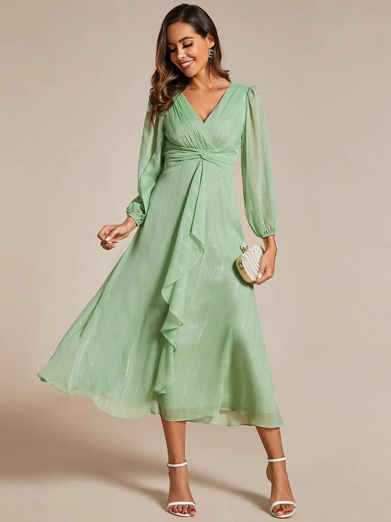 ever EMBER|Robe de soirée coupe trapèze scintillante à manches longues et avec col en V en mousseline de soie avec torsadé(Vente finale)