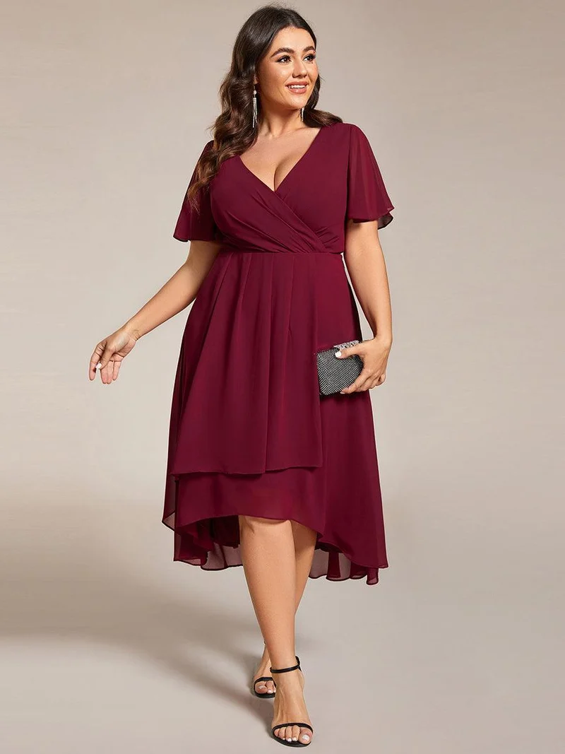 pretty LARK|Grande Taille Robe Dinvit De Mariage Mi-Longue Plisse En Mousseline De Soie Manches Courtes Et Col En V De