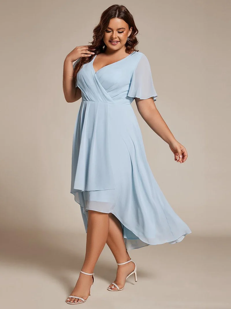 pretty LARK|Grande Taille Robe Dinvit De Mariage Mi-Longue Plisse En Mousseline De Soie Manches Courtes Et Col En V De