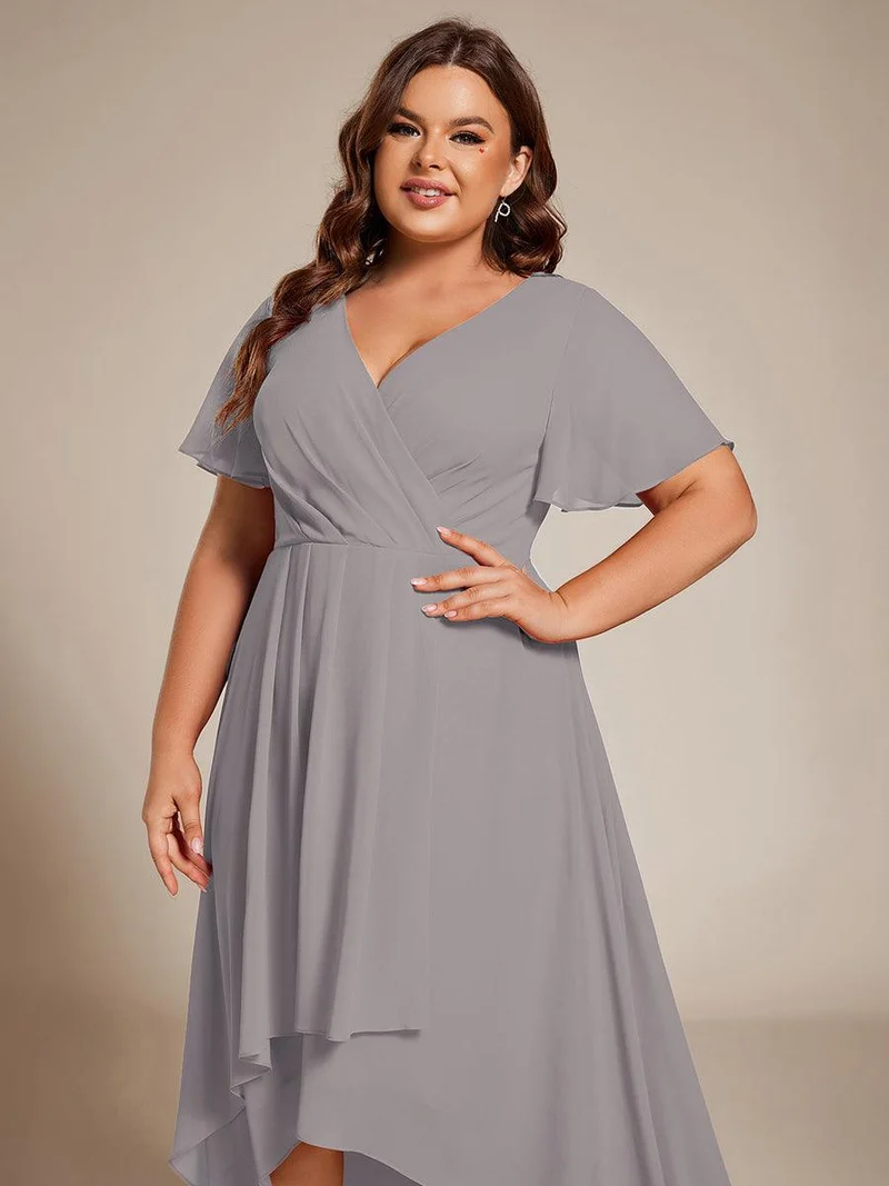 pretty LARK|Grande Taille Robe Dinvit De Mariage Mi-Longue Plisse En Mousseline De Soie Manches Courtes Et Col En V De