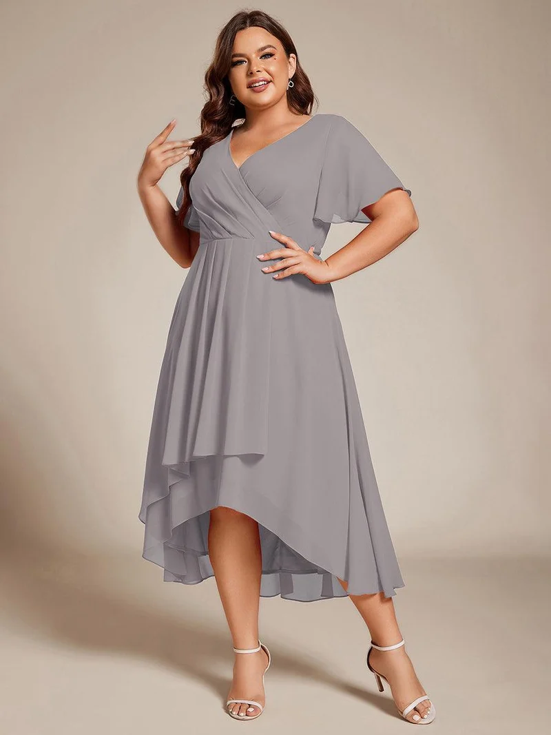 pretty LARK|Grande Taille Robe Dinvit De Mariage Mi-Longue Plisse En Mousseline De Soie Manches Courtes Et Col En V De