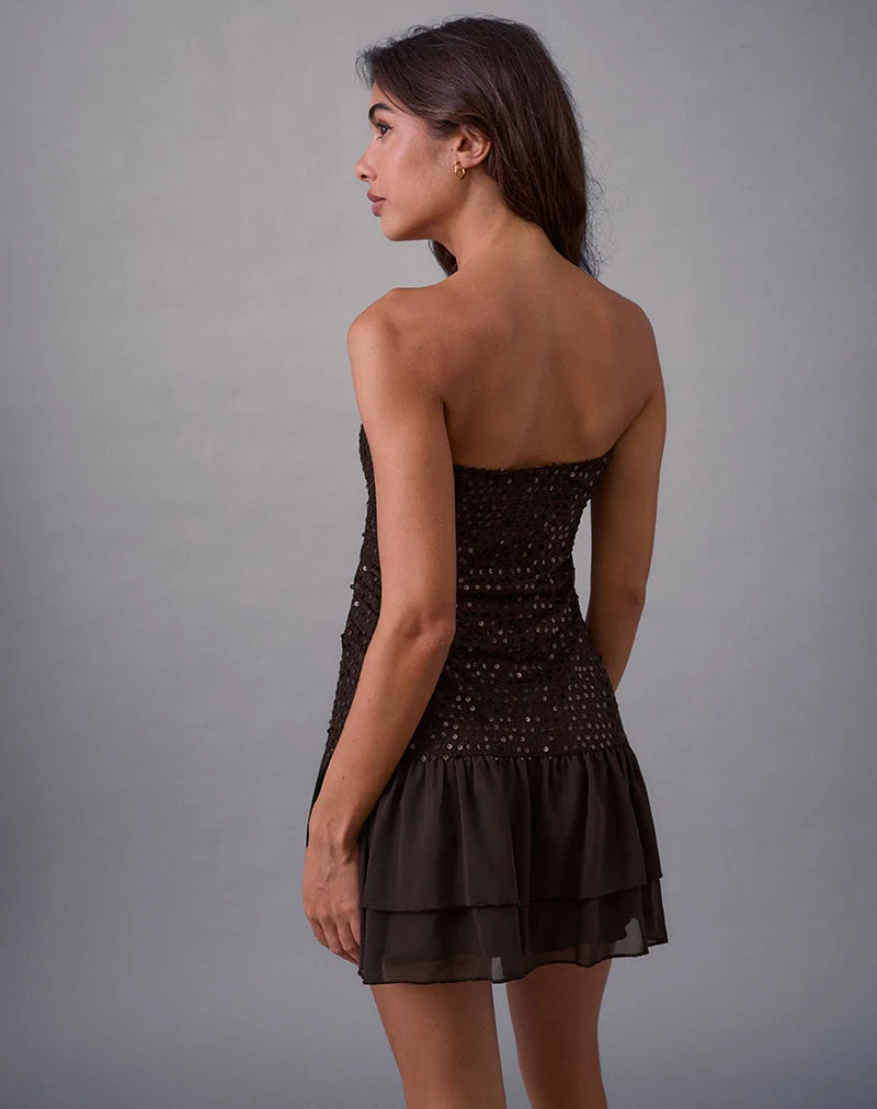 Robe corset Tinosa à volants et paillettes marron