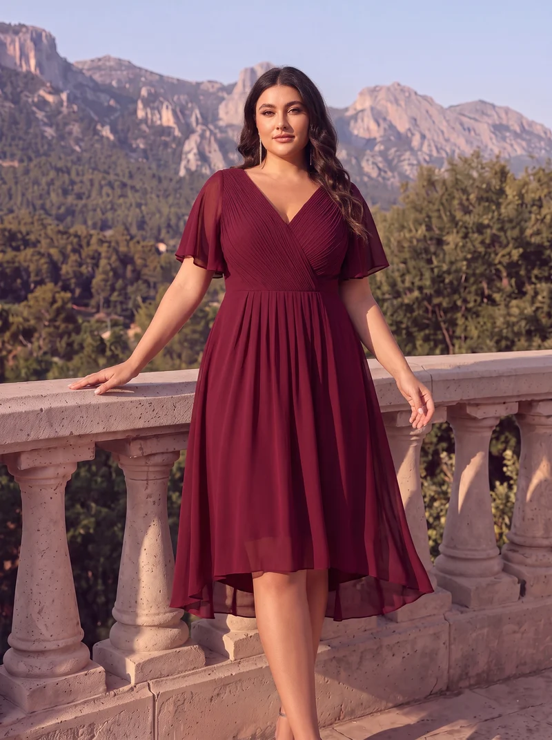 pretty FAYE|Robe d'invité de mariage grande taille chic à col en V