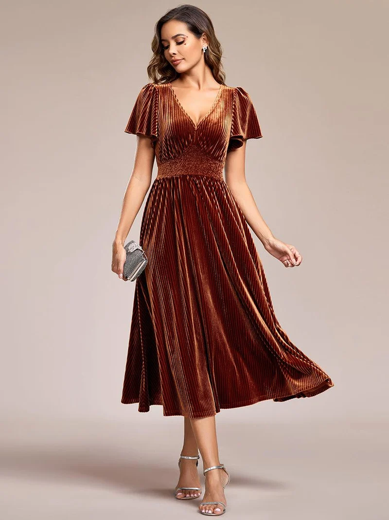 ever AZALEA|Robe invitée mariage mi-longue en velours d'automne à manches courtes et col en V gracieux