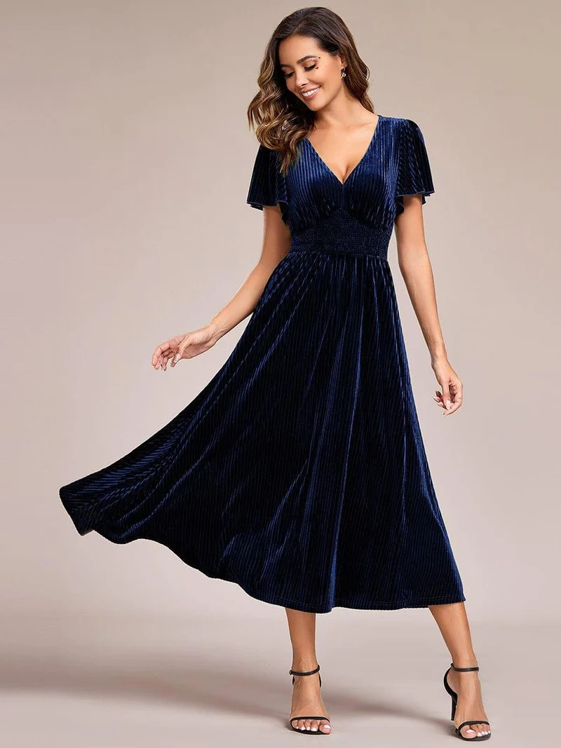 ever AZALEA|Robe invitée mariage mi-longue en velours d'automne à manches courtes et col en V gracieux