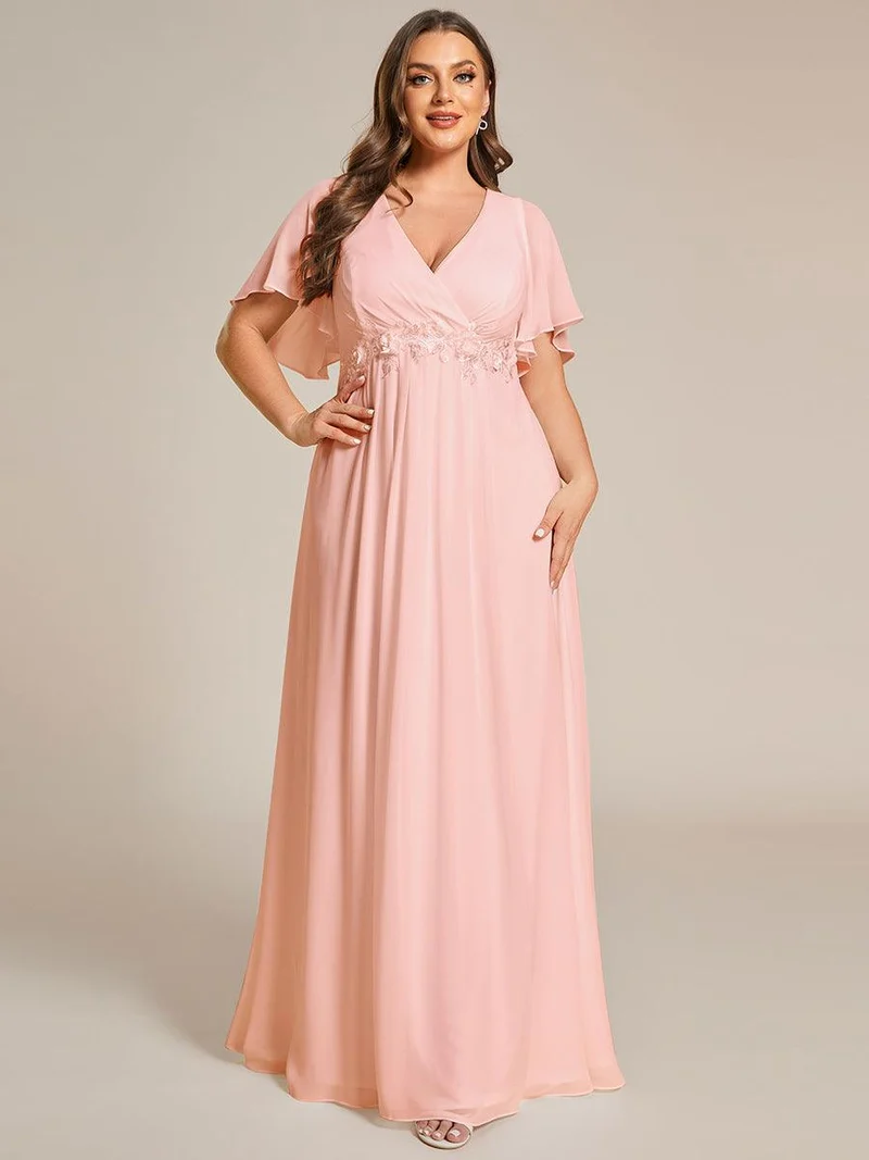 pretty IVYROSE|Robe longue en mousseline avec manches volantées et détails en appliqué