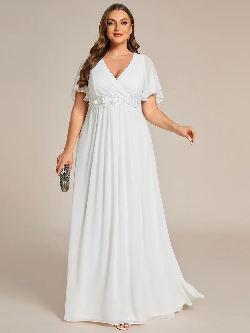 pretty IVYROSE|Robe longue en mousseline avec manches volantées et détails en appliqué