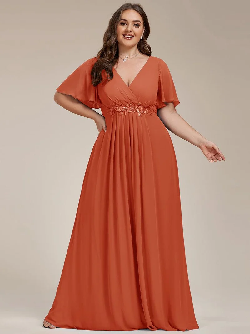 pretty IVYROSE|Robe longue en mousseline avec manches volantées et détails en appliqué