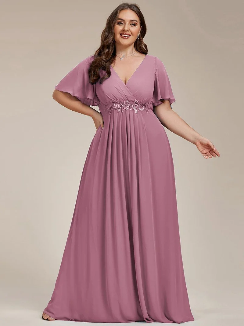 pretty IVYROSE|Robe longue en mousseline avec manches volantées et détails en appliqué