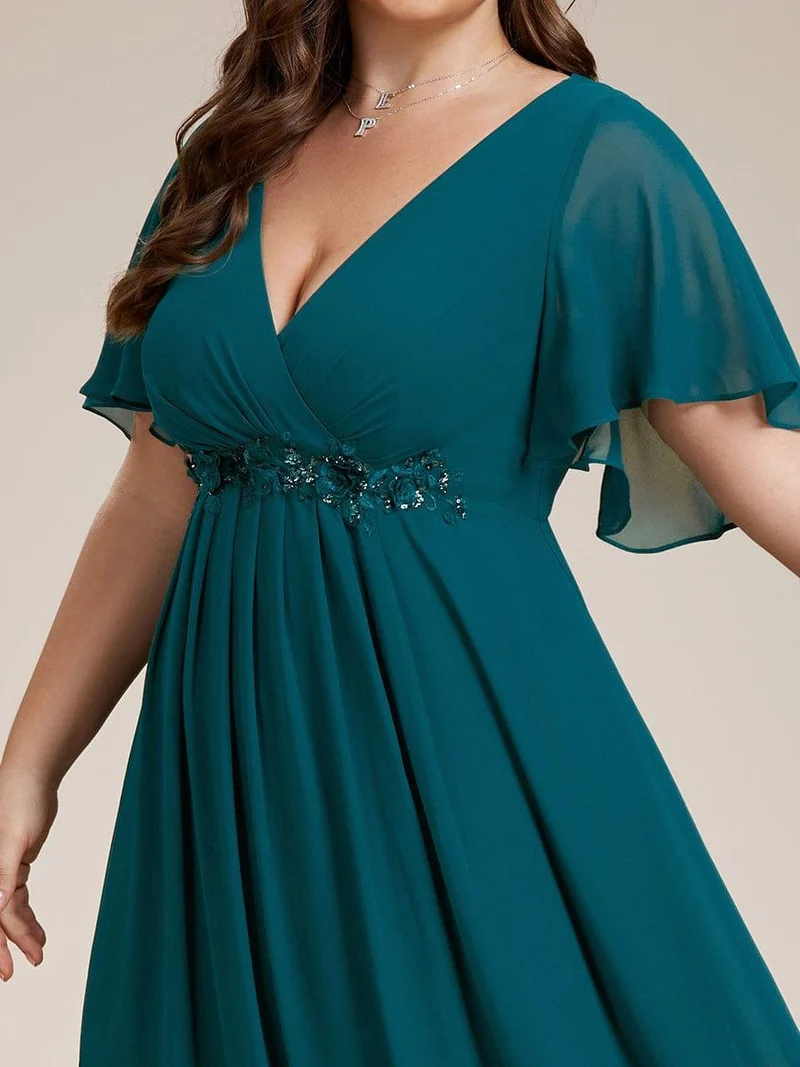 pretty IVYROSE|Robe longue en mousseline avec manches volantées et détails en appliqué