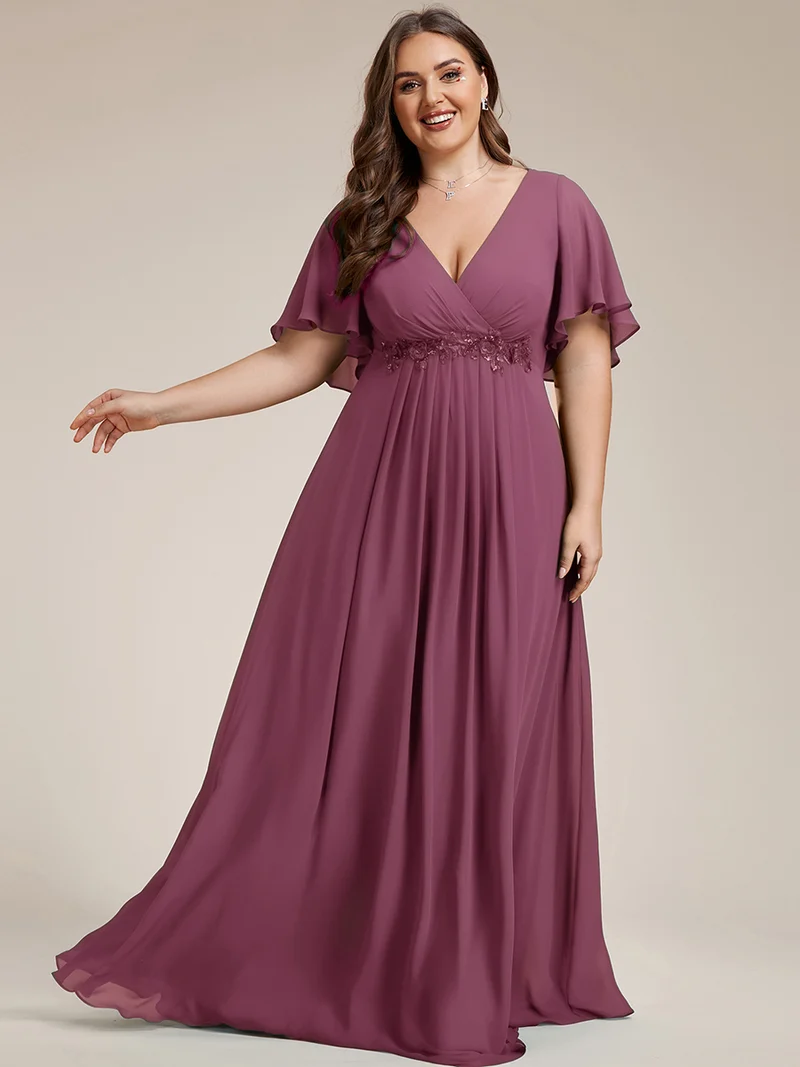 pretty IVYROSE|Robe longue en mousseline avec manches volantées et détails en appliqué