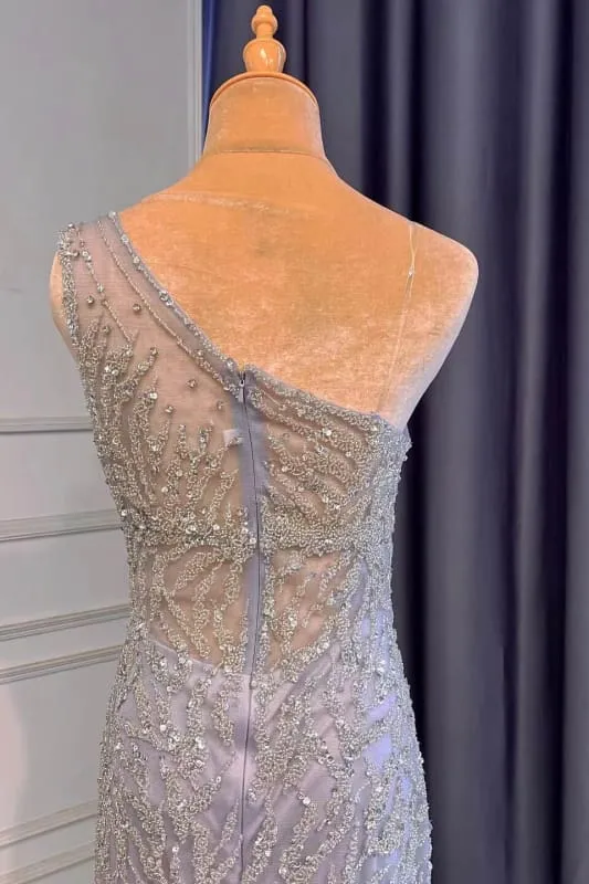Robe de bal sirène élégante violet clair à une épaule, ornée de perles et de volants