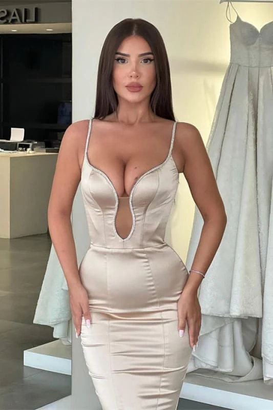 Robe de bal sirène élégante sans manches à bretelles spaghetti pour occasions spéciales