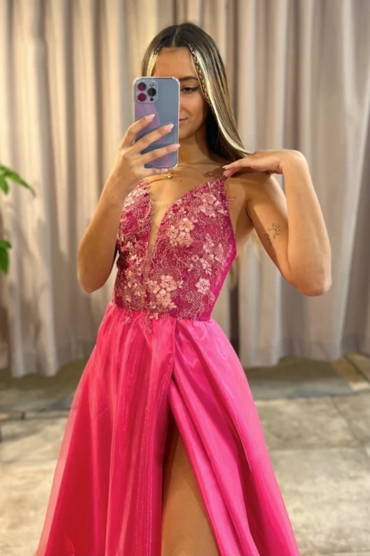 Robe de bal trapèze rose élégante à col en V avec fente et appliqués en dentelle délicate