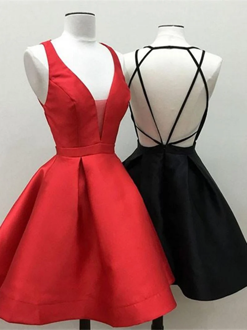Robe de bal courte rouge/noire élégante à col en V et dos nu, idéale pour les soirées de rentrée et les occasions formelles.