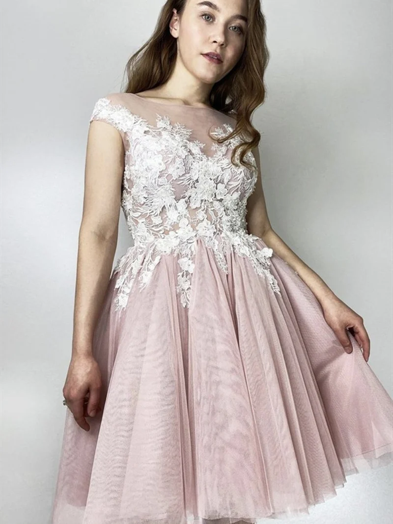 Robe de bal élégante en dentelle rose, manches courtes, col rond, robe de soirée courte