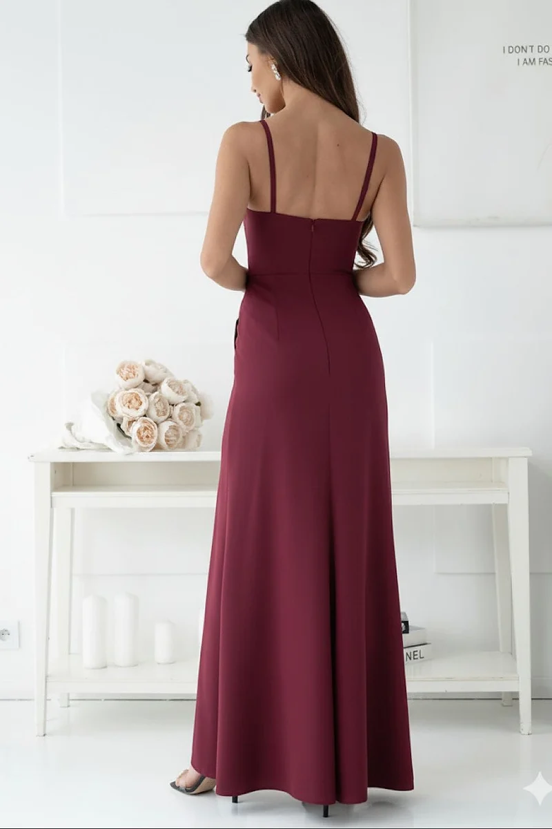 Robe invitée au mariage longue fendue bordeaux
