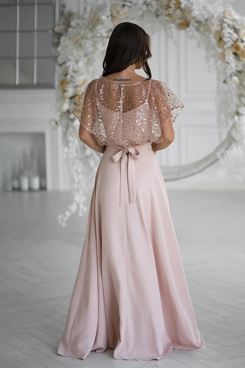 Robe de soirée longue beige chic pailletée