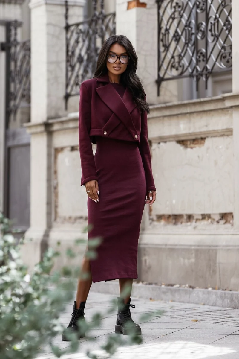 Robe casual bordeaux avec jacquet midi moulante