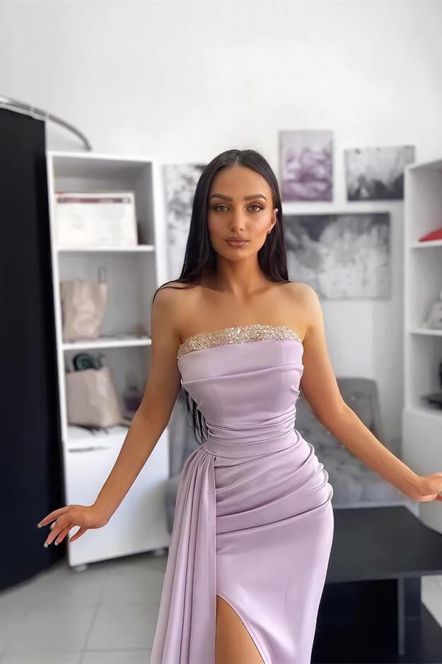 Robe de soirée élégante lavande à épaules dénudées avec appliques plissées et fente haute