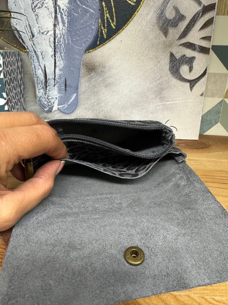 Grand porte monnaie en cuir Arturo gris