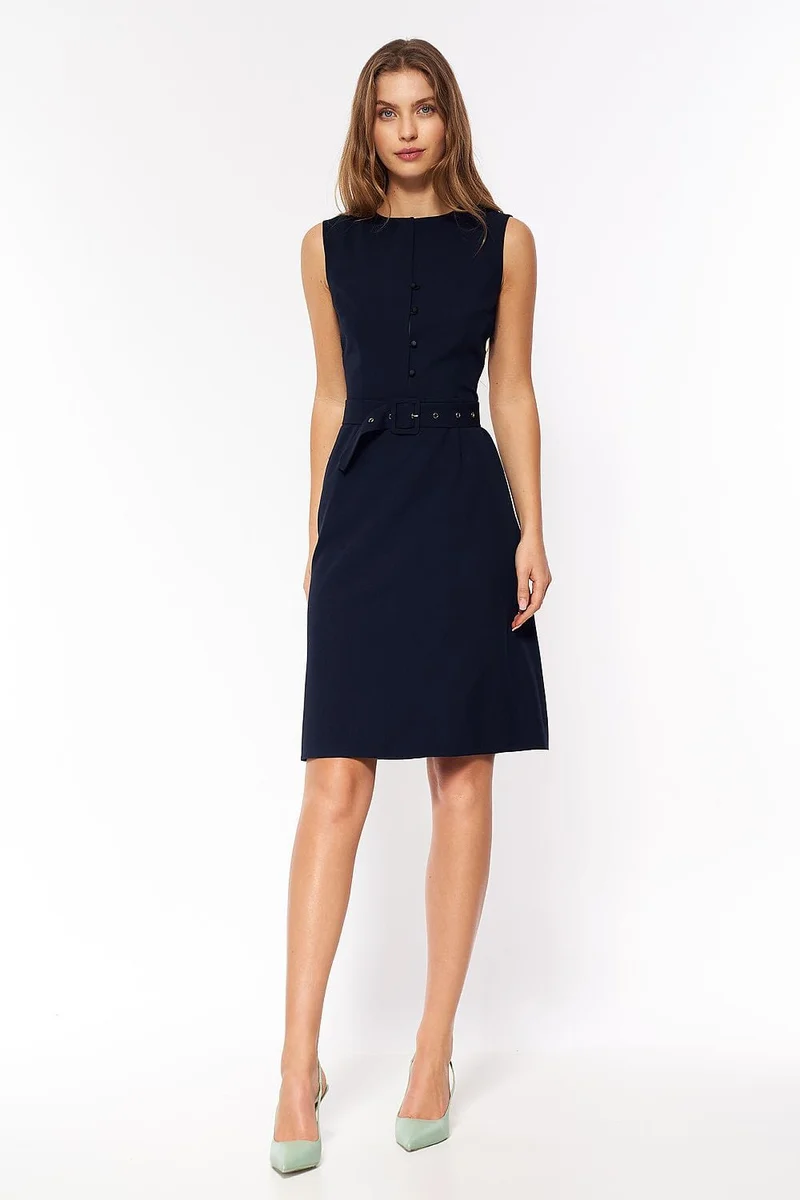 Robe courte droite sans manches