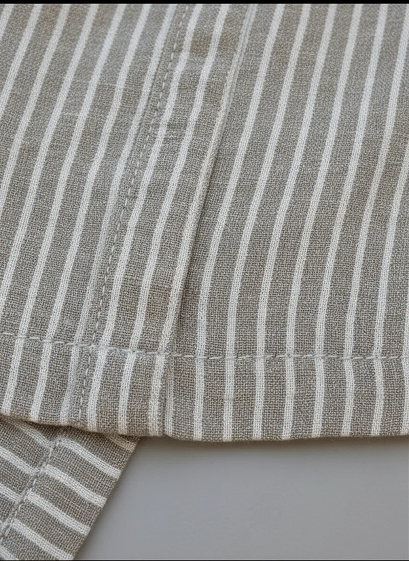 Ensemble estival rayé – Chemise et short au style décontracté
