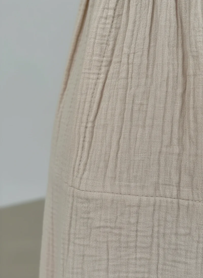Robe Midi Portefeuille Élégante à Fente Latérale et Manches Trois-Quarts