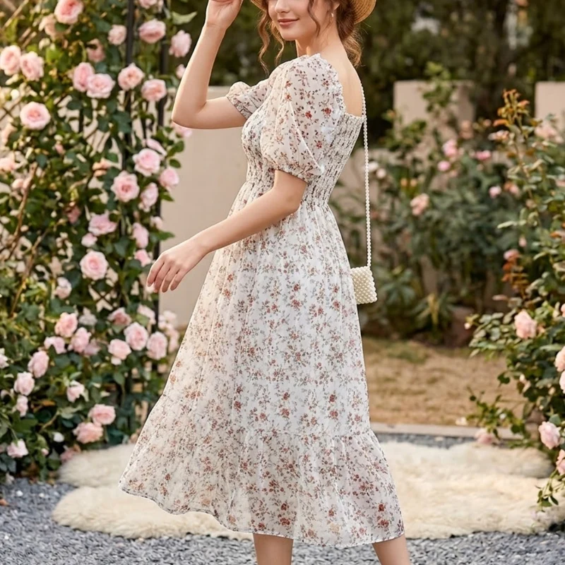Robe de fête en chiffon floral à manches bouffantes