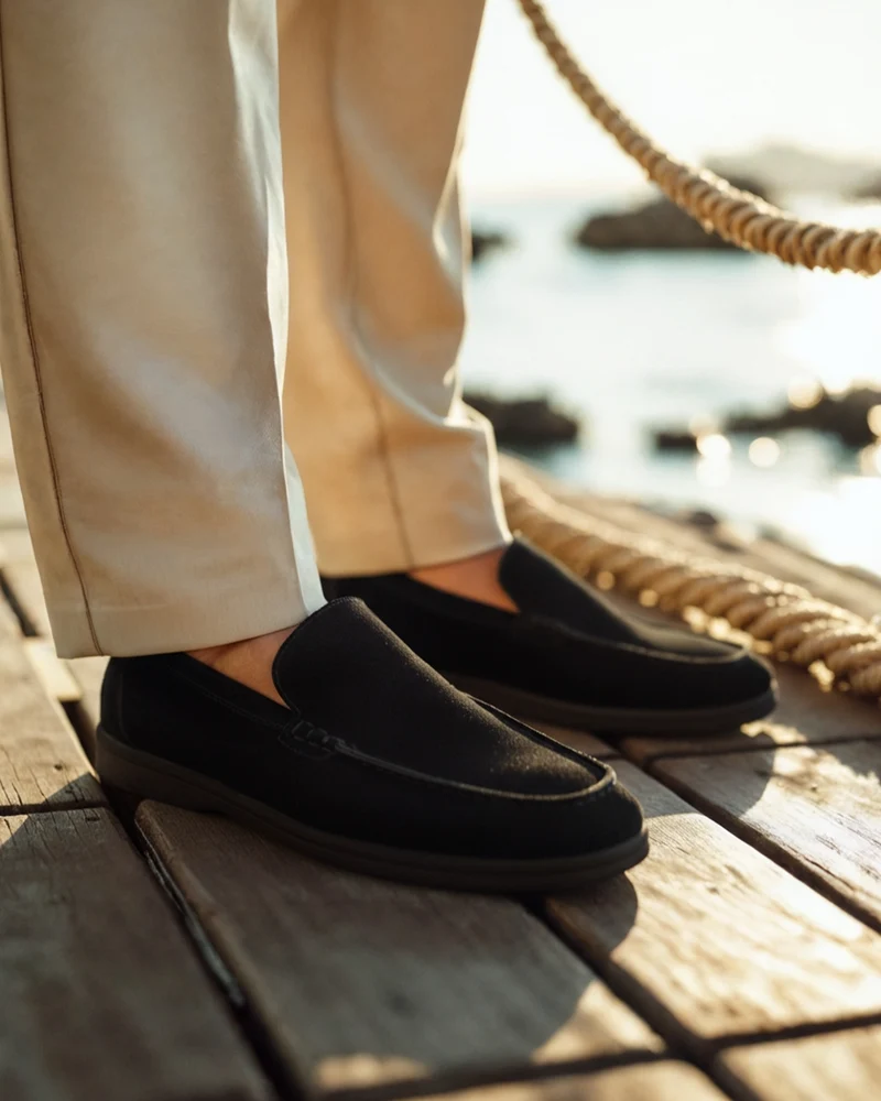Mocassins en Suède Premium à Semelles Noires Élégantes