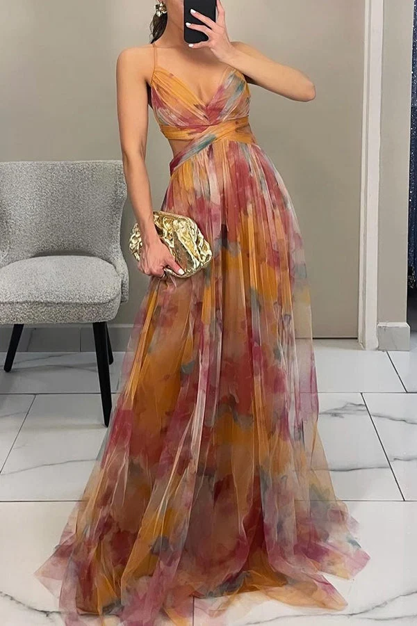 Robe d’Été Légère à Motif Floral – Silhouette Féminine Élégante