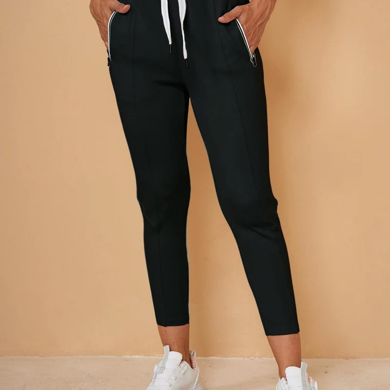 Pantalon Capri en Sweat avec Cordon de Serrage – Coupe Décontractée