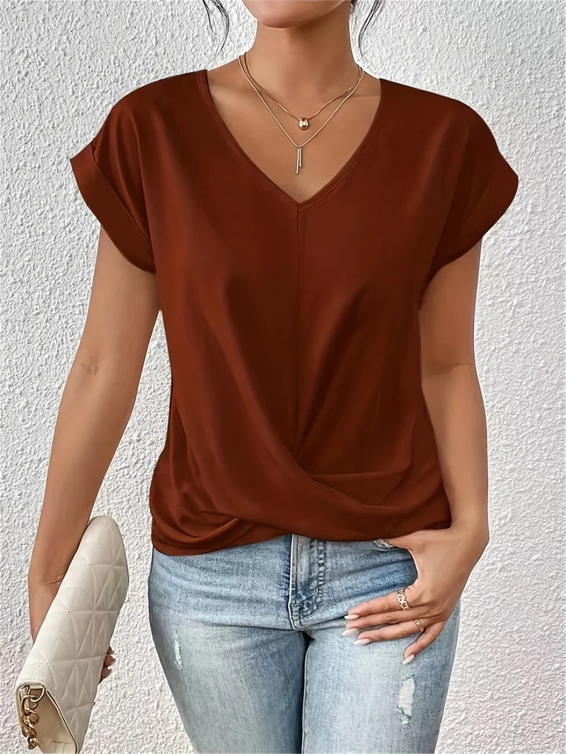 Cleo™ | T-shirt décontracté avec décolleté en cœur