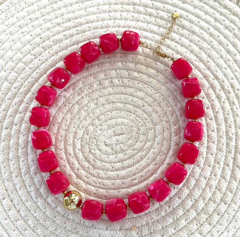 Collier Milan framboise