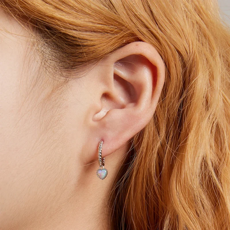 Boucles d’oreilles femme en forme de cœur et d’ours