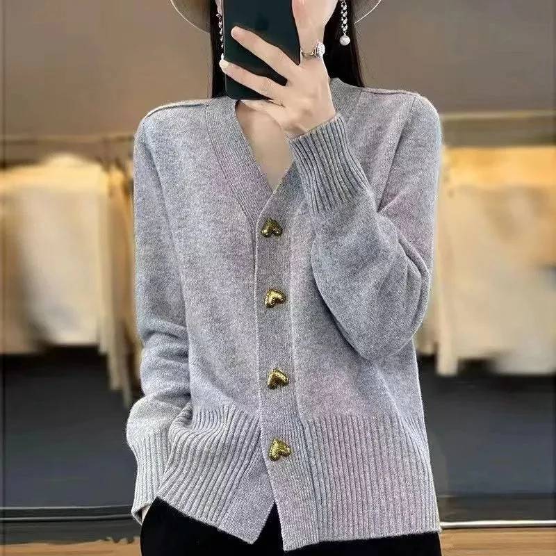 Cardigan en tricot pour femmes avec V-Ausschnitt