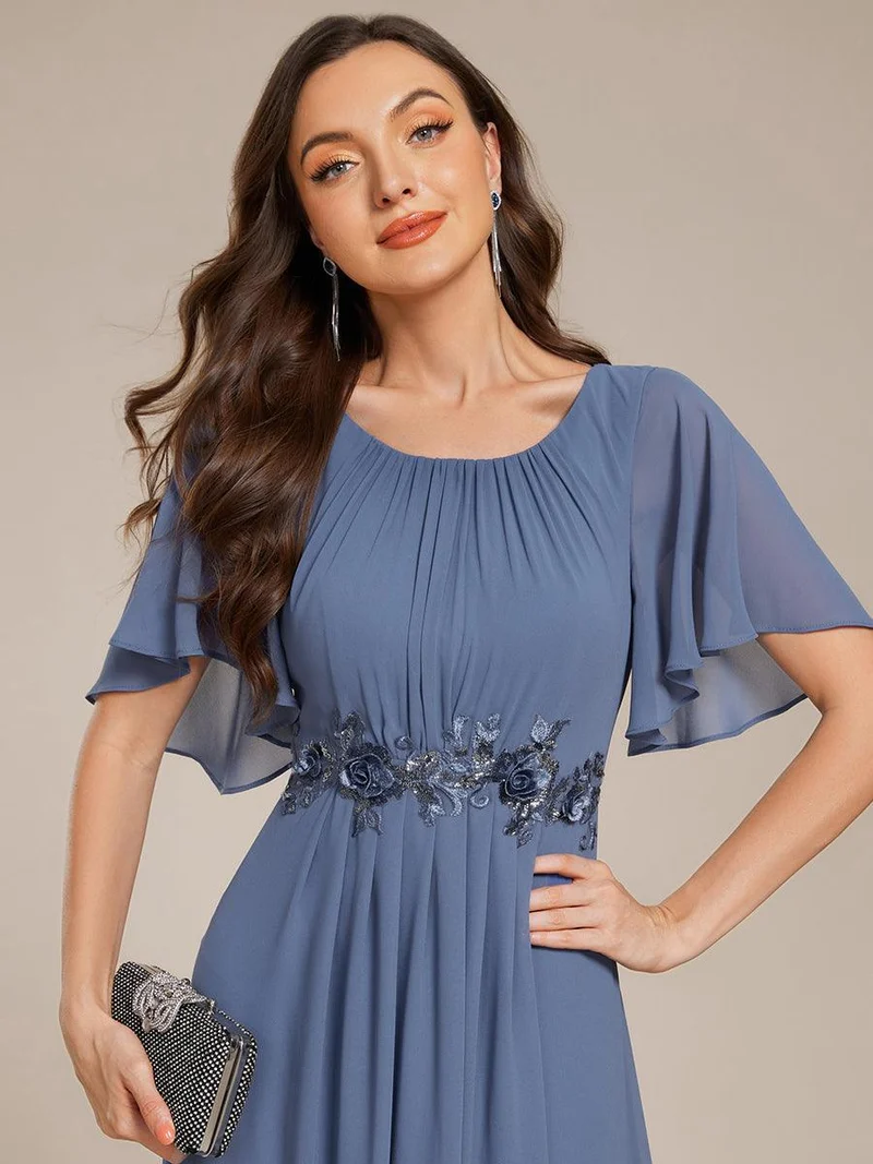 ever ASPYN|Robe de soirée trapèze à manches courtes et appliques plissées