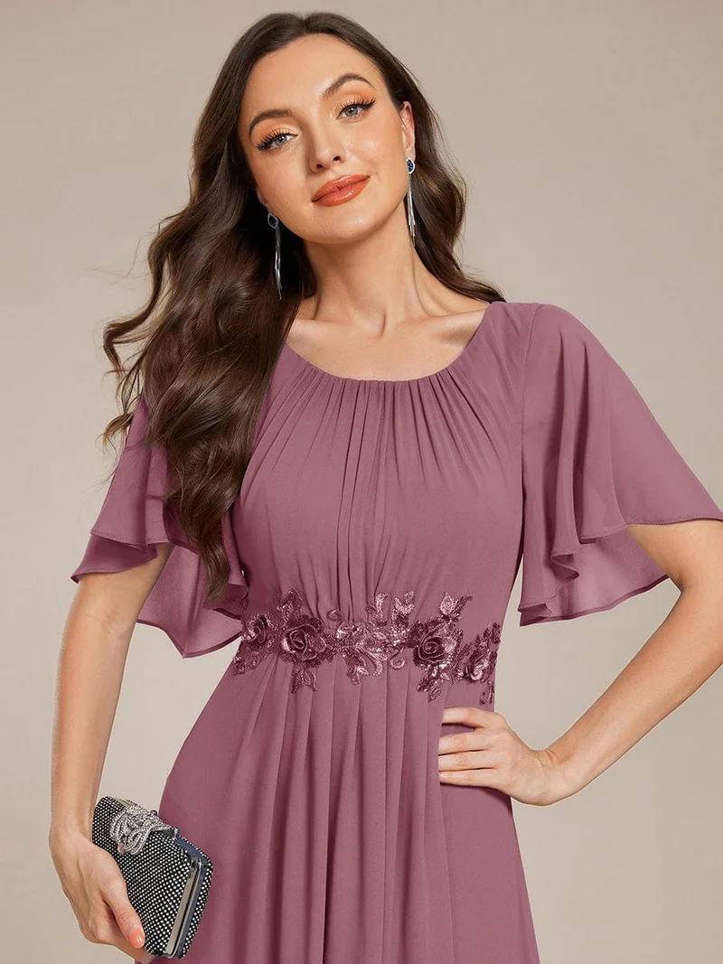 ever ASPYN|Robe de soirée trapèze à manches courtes et appliques plissées