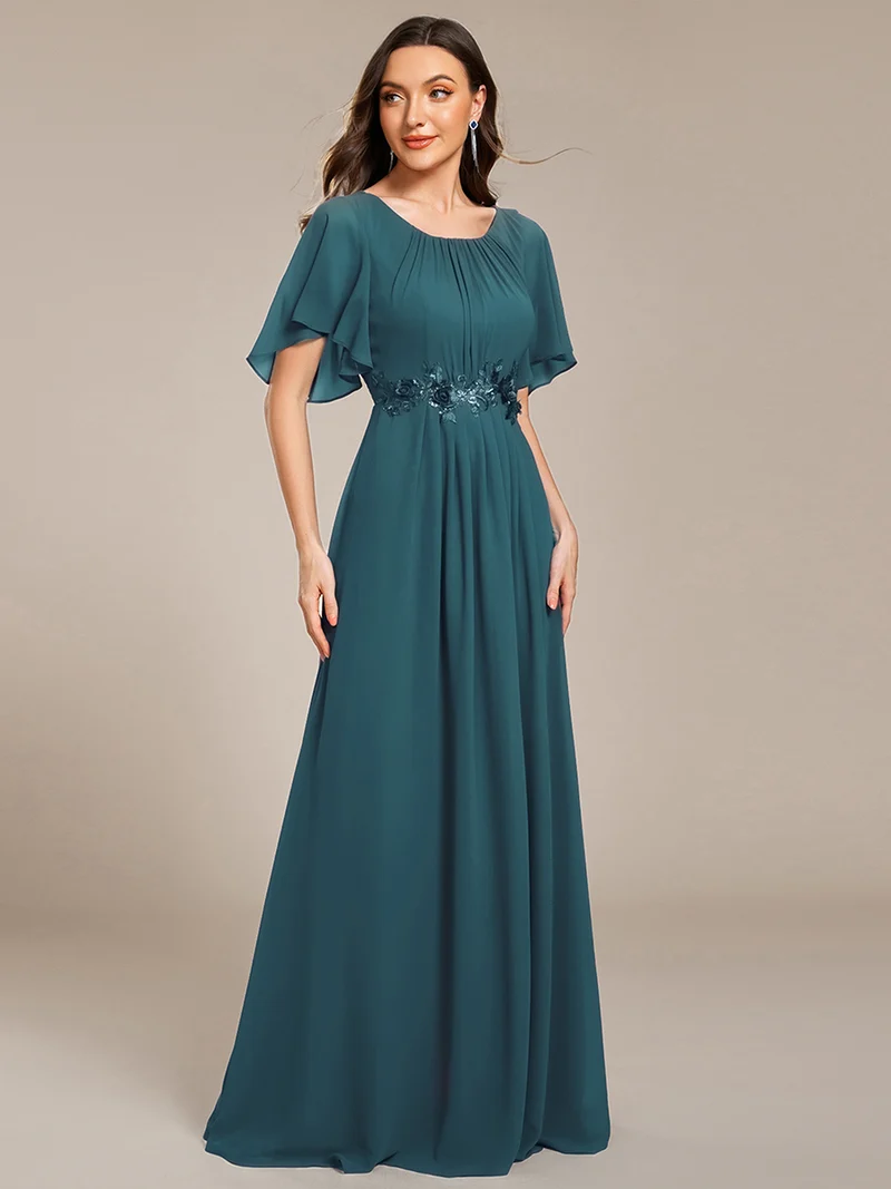 ever ASPYN|Robe de soirée trapèze à manches courtes et appliques plissées