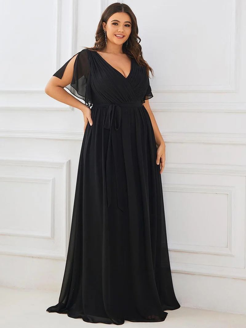 pretty LEORA|Robe de demoiselle d'honneur en mousseline de soie longue de grande taille à encolureen V Maxi