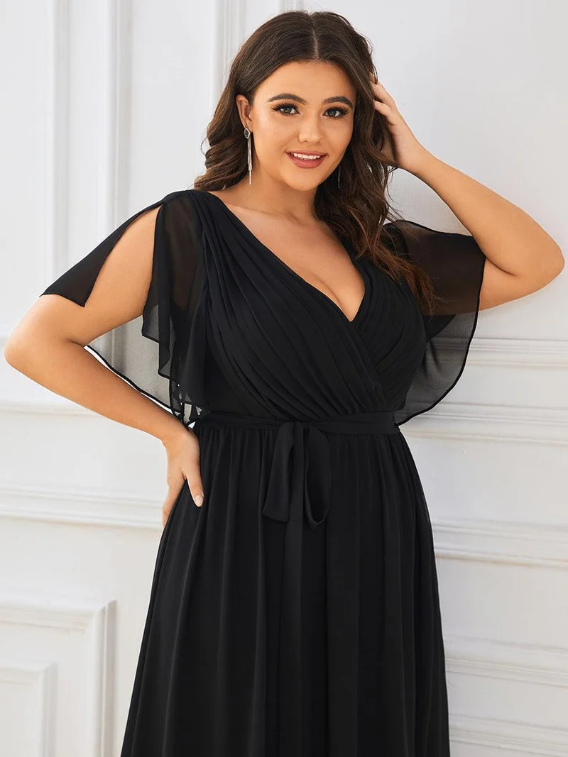 pretty LEORA|Robe de demoiselle d'honneur en mousseline de soie longue de grande taille à encolureen V Maxi
