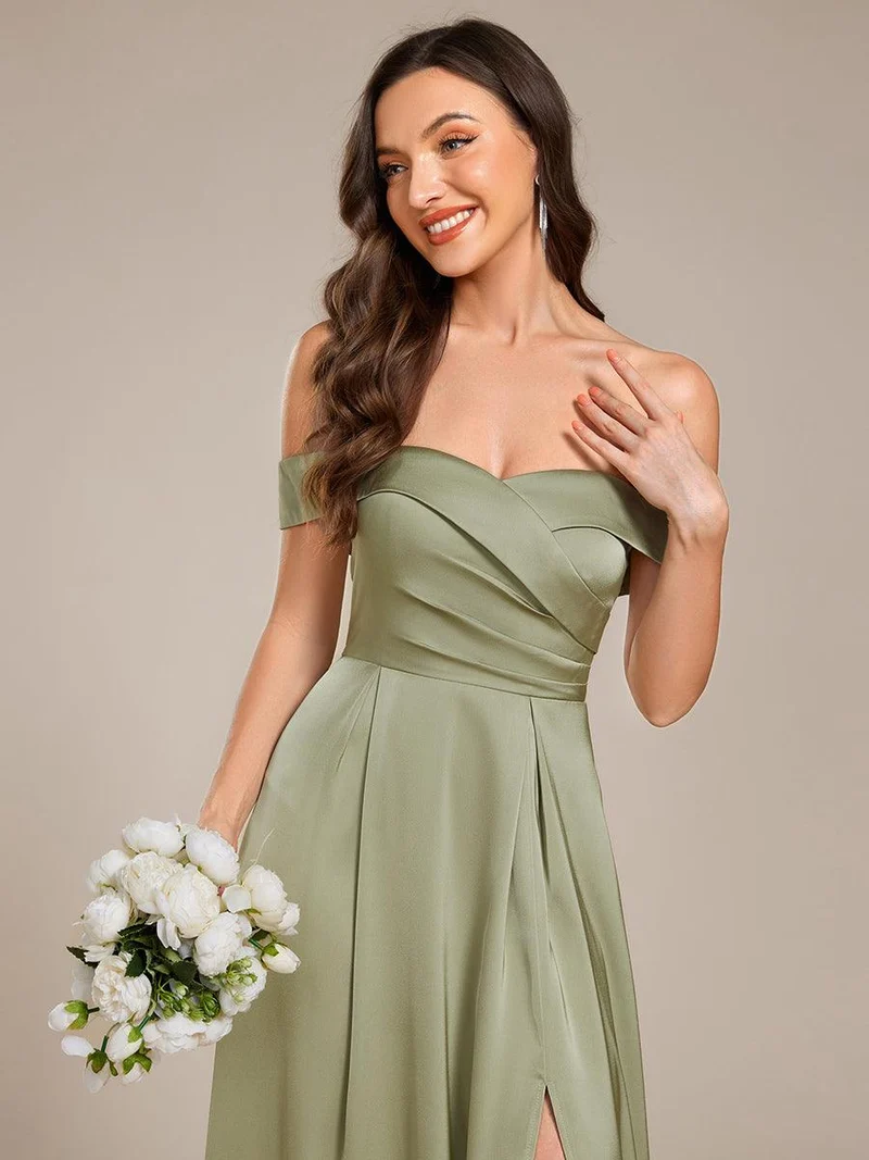 ever SKYE|Robe de demoiselle d'honneur en satin à épaules dénudées et à lacets dans le dos