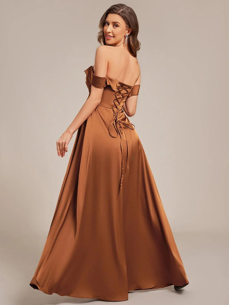 ever SKYE|Robe de demoiselle d'honneur en satin à épaules dénudées et à lacets dans le dos