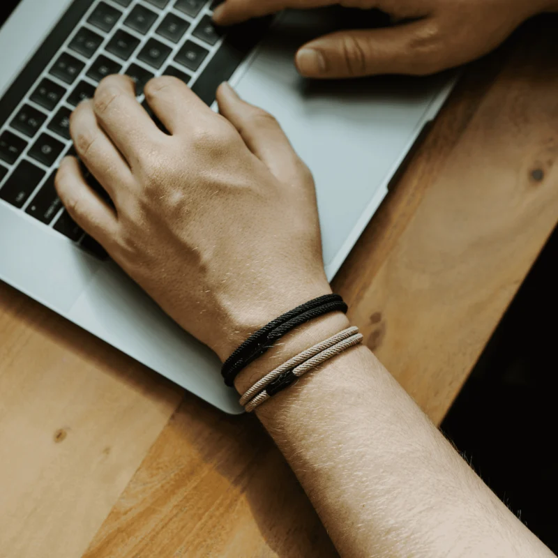 Bracelet homme en Design ajustable