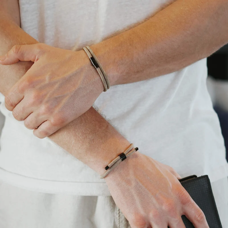 Bracelet homme en Design ajustable