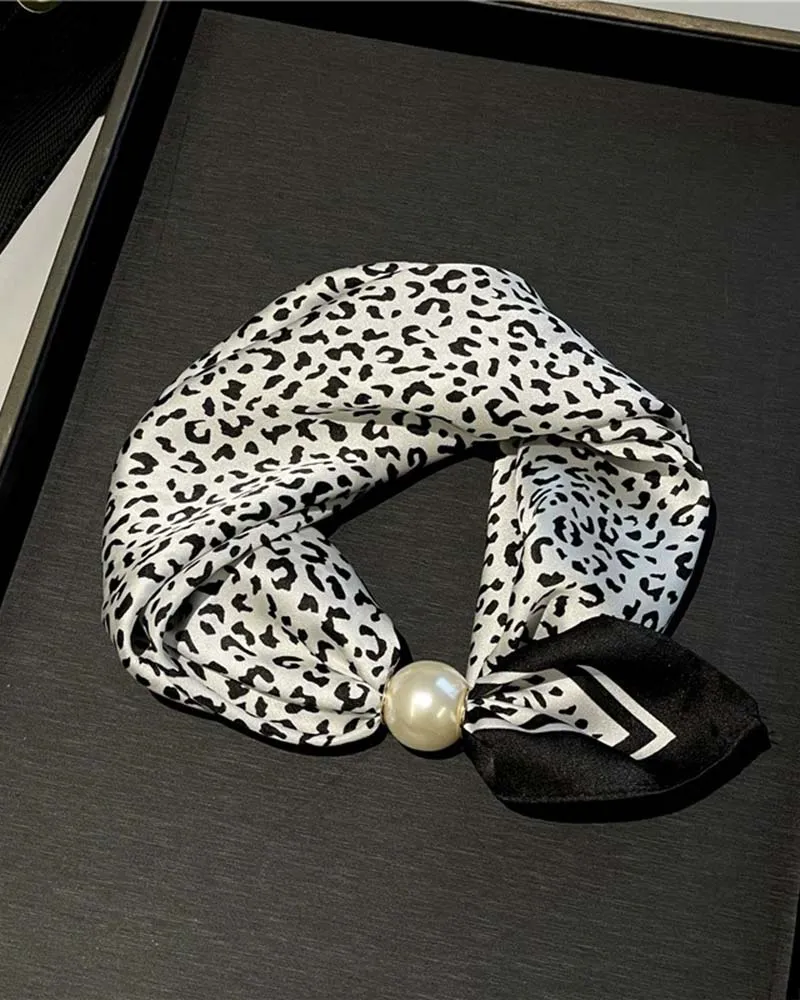 Glamour Sans Effort: Écharpe Collier De Perles 🧣